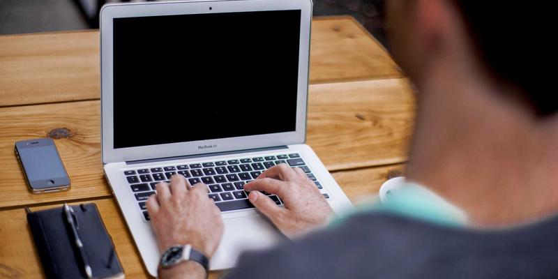 花岗岩与天然石材加工全攻略:从选材到工程装饰的完整指南